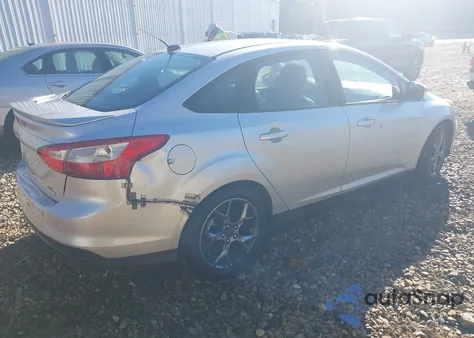 2014 Ford Focus Se z USA, uszkodzony, nr VIN 1FADP3F25EL417195